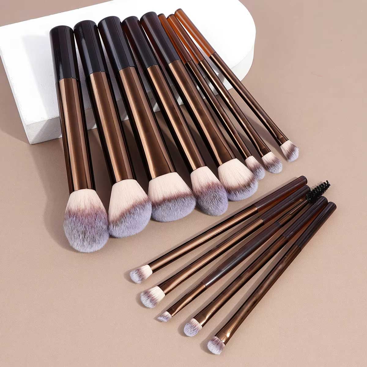 13 Buah Set Kuas Rias Foundati - Huda Beauty Makeup Brush Set ulasan dan harga