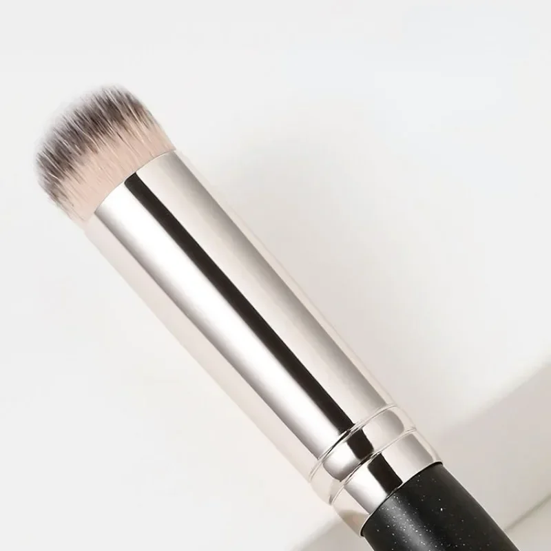 Kuas Concealer Foundation kuas - Huda Beauty Makeup Brush Set ulasan dan harga
