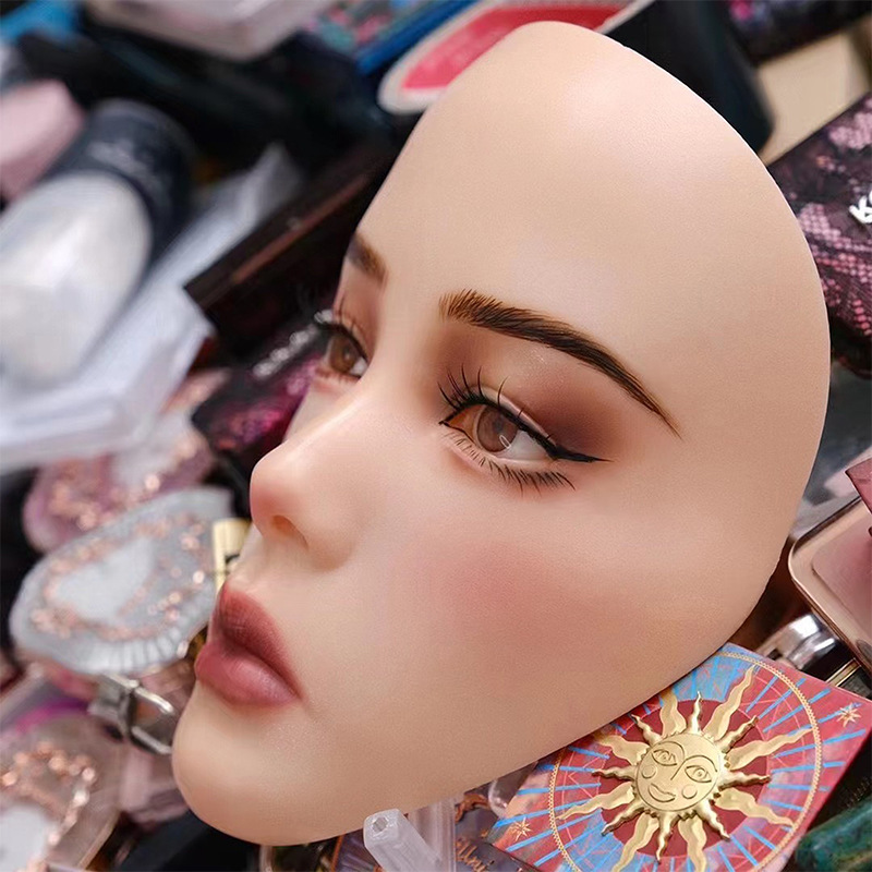 5D papan latihan riasan wajah  - Beauty Makeup Training ulasan dan harga